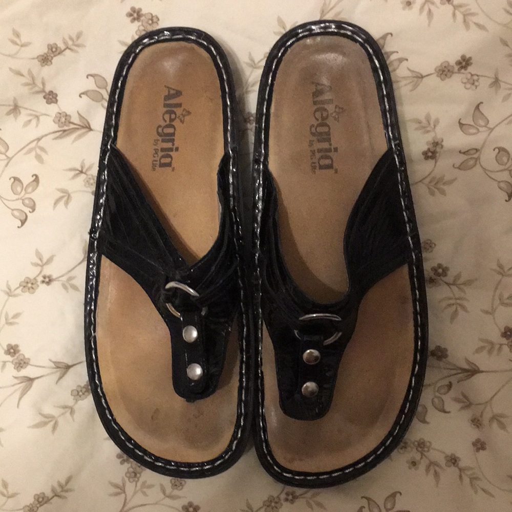 Alegria Porto Thong Sandals